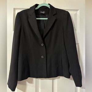 Black blazer size 12P in excellent condition